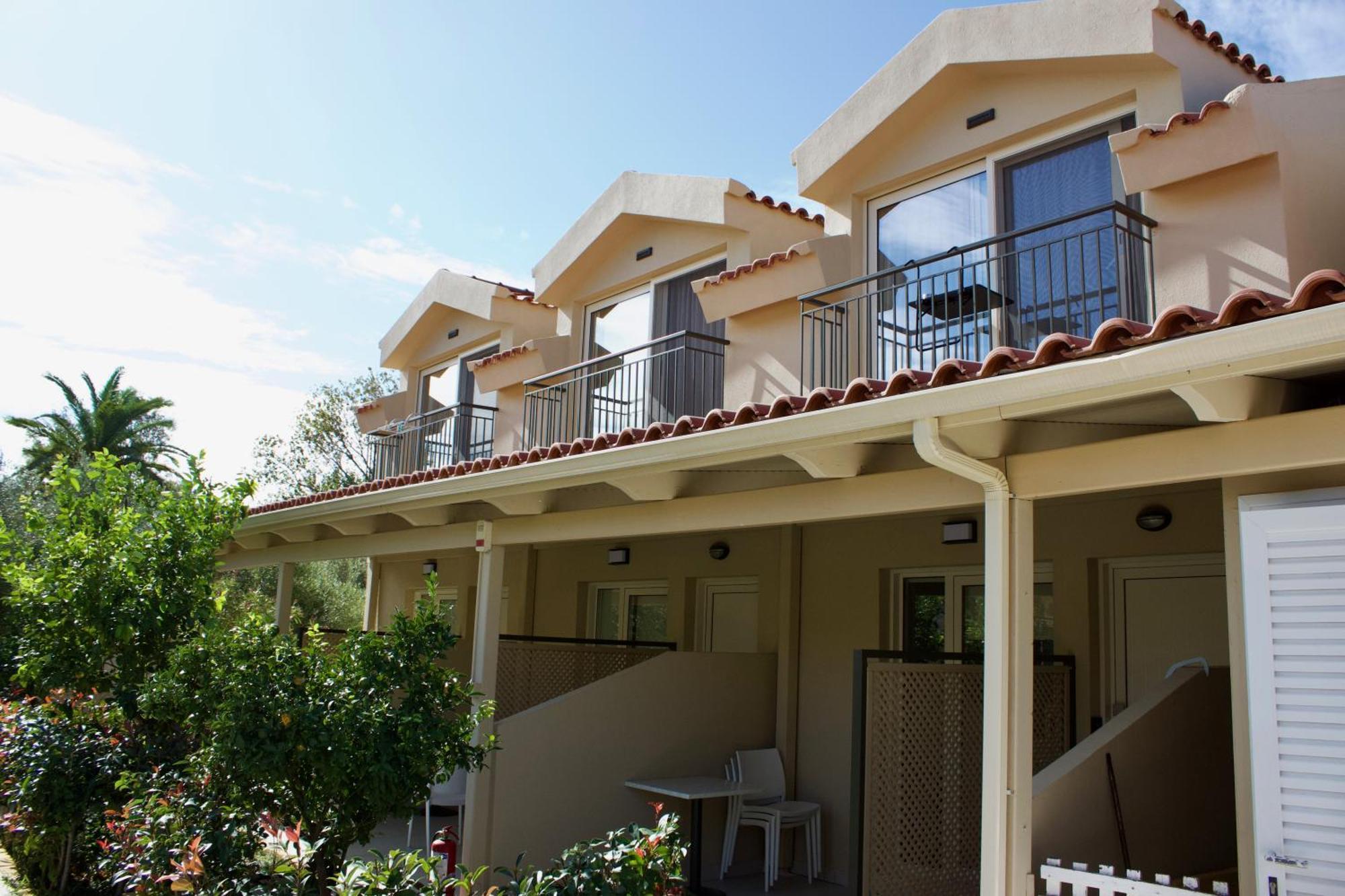 Makris Yialos Apartments Lassi  Exterior foto