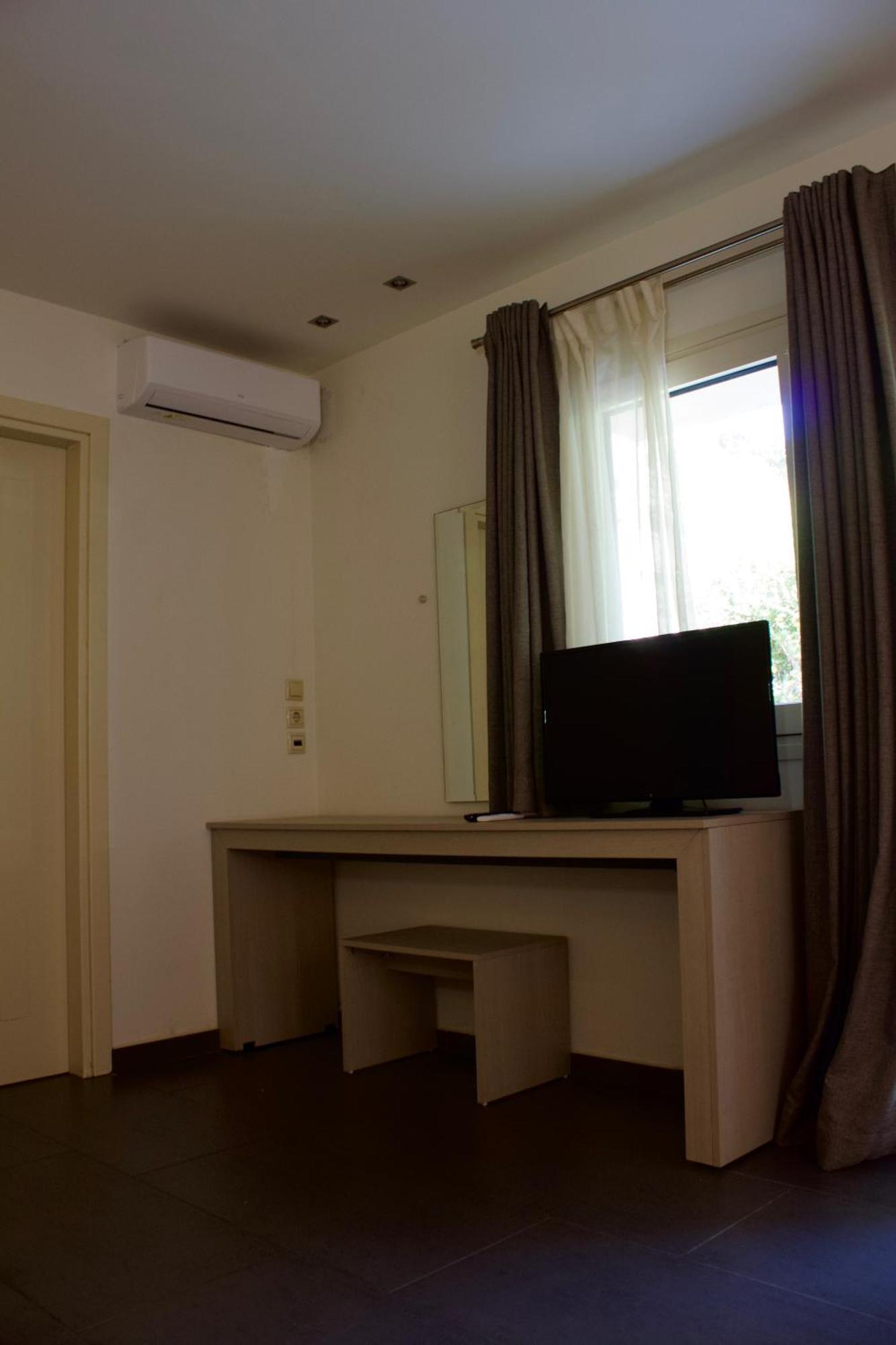 Makris Yialos Apartments Lassi  Exterior foto